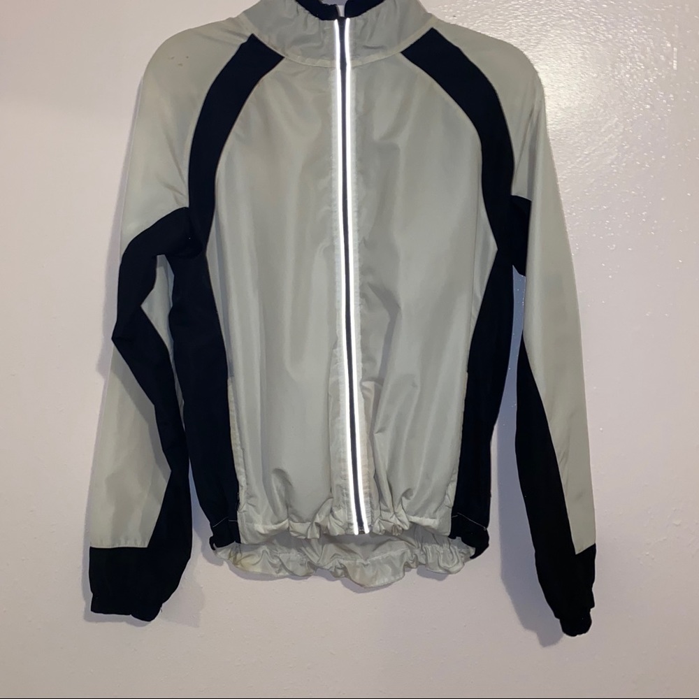 Windbreaker🍃